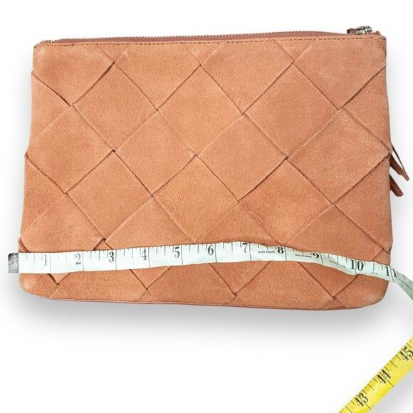 LOEFFLER RANDALL Chestnut Brown Woven Suede Logo Tassel Clutch 11 x 8 - Picture 4 of 9